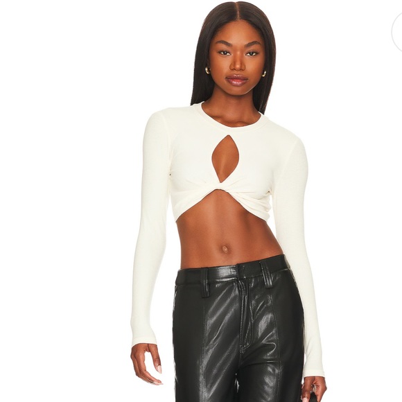 More to Come Serena Twist Front Top - Picture 2 of 8